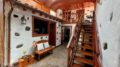 House on Calle Real, 20 photo 51