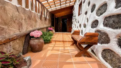 House on Calle Real, 20 photo 30