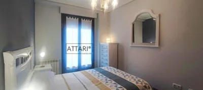 Piso en alquiler en Calle de Santiago, cerca de Plaza de Saskaitz, Elizondo (Baztán) de 750 €<span>/mes</span>