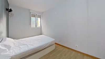 Piso en venta en Calle de los Caños, 5, Centro-Ayuntamiento (Santander) de 159.900 €