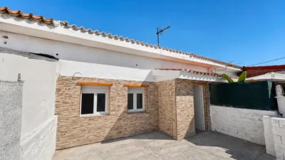 Chalet adosado en calle Santiago ´El Mayor´, nº 32 photo 5