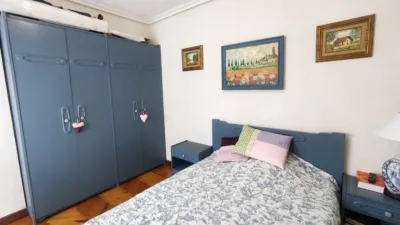 Apartment on Calle de Vargas photo 7