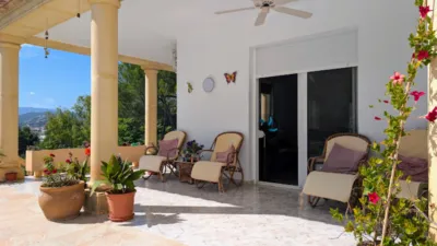 House on Avenida Mirabo photo 7