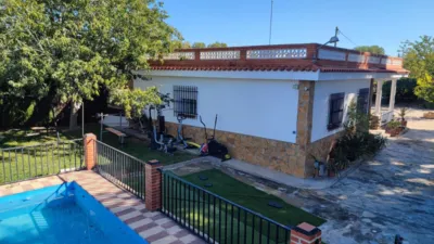 Rustic chalet in Urbanizaciones Cumbres de Calicanto-Manyes-Barbeta photo 6