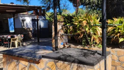 Rustic chalet in Urbanizaciones Cumbres de Calicanto-Manyes-Barbeta photo 32