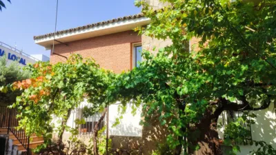 Single-family detached house on Calle del Álamo, 2 photo 2