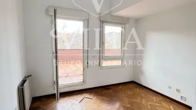 Piso en venta en Calle de la Cerquilla Alta, Centro (Colmenar Viejo) de 245.000 €