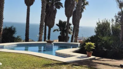Casa unifamiliar en venta en Calle Centolla, cerca de Calle de la Coquina, El Pelayo-Parques Naturales (Algeciras) de 515.000 €