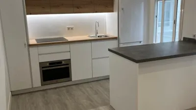 Piso en alquiler en Calle de Rafael Herrera - Imagen 4