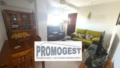 Apartment on Avenida de Kansas City, 1 photo 27