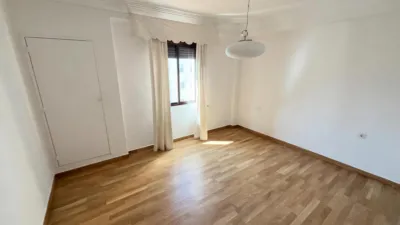 Apartment on Manuel Casana Street photo 11