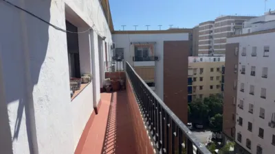 Apartment on Manuel Casana Street photo 20