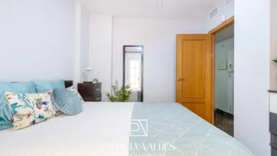 Apartment on Calle de la Princesa Sofía photo 3