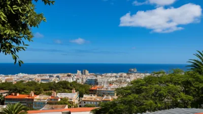 Casa en venta en Calle Adalberto Benítez Togores, Salamanca-Uruguay-Las Mimosas (Distrito Centro-Ifara. Santa Cruz de Tenerife Capital) de 1.480.000 €