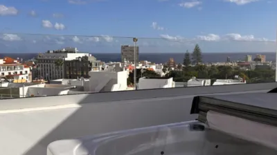 Casa en venta en Avenida Veinticinco de Julio, cerca de Calle del Amor, Salamanca-Uruguay-Las Mimosas (Distrito Centro-Ifara. Santa Cruz de Tenerife Capital) de 1.200.000 €