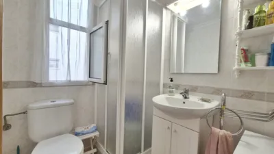 Apartment on Calle Santos Justo y Pastor photo 15