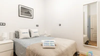 Piso en alquiler en Calle de la Concepción Jerónima, 18, Sol (Distrito Centro. Madrid Capital) de 1.400 €<span>/mes</span>