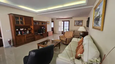 Chalet unifamiliar en Avenida Aceituno photo 4