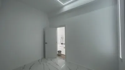 Apartment on Avenida de Venezuela photo 9