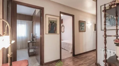 Apartment on Doctor Gregorio Marañón Street photo 4