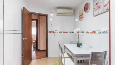 Apartment on Doctor Gregorio Marañón Street photo 10