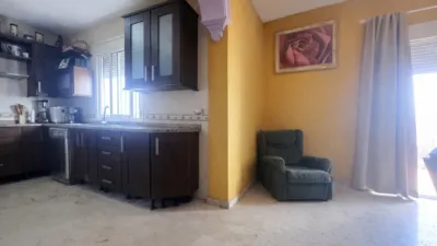 Casa adosada en venta en Calle de José Marcelo Delgado 'Pepe', Alcalá del Río de 179.990 €
