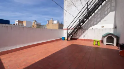 Casa adosada en venta en Calle de José Marcelo Delgado 'Pepe', Alcalá del Río de 179.990 €