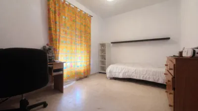 Casa adosada en venta en Calle de José Marcelo Delgado 'Pepe', Alcalá del Río de 179.990 €