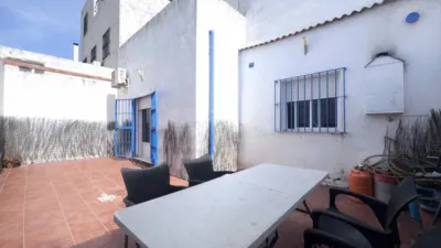 Casa adosada en venta en Calle de José Marcelo Delgado 'Pepe', Alcalá del Río de 179.990 €