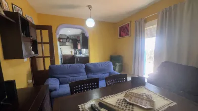 Casa adosada en venta en Calle de José Marcelo Delgado 'Pepe', Alcalá del Río de 179.990 €