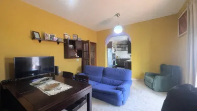 Casa adosada en venta en Calle de José Marcelo Delgado 'Pepe', Alcalá del Río de 179.990 €