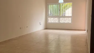Piso en venta en Paseo C. Envolvente, Número 38, Guargacho-Guaza-Cho (Arona) de 249.000 €