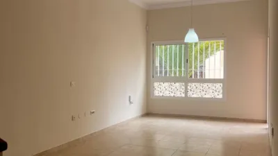 Piso en venta en Paseo C. Envolvente, Número 38, Guargacho-Guaza-Cho (Arona) de 249.000 €