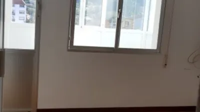 Piso en venta en Calle del Doctor Esperante, 8, Outes de 60.000 €