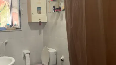 Casa en venta en Calle Lugar Roo de Abaixo, Número Sn, Barreiro (Cruceiro de Roo, O), O. Municipio de Outes de 150.000 €