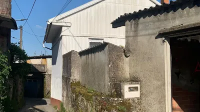 Casa en venta en Calle Lugar Roo de Abaixo, Número Sn, Barreiro (Cruceiro de Roo, O), O. Municipio de Outes de 150.000 €