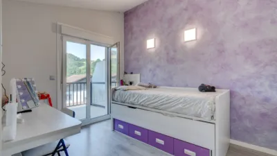 Semi-detached house on Beistin Street, No. 914 photo 36