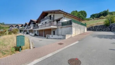 Semi-detached house on Beistin Street, No. 914 photo 3