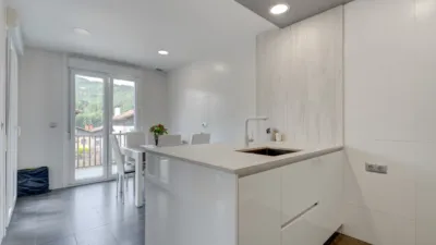 Semi-detached house on Beistin Street, No. 914 photo 11