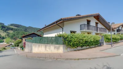 Semi-detached house on Beistin Street, No. 914 photo 57