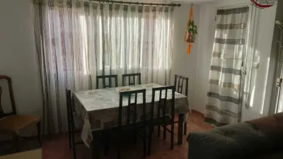 Flat on Carrer Abat Sola, 84 photo 2