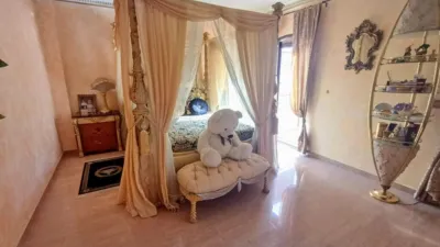 Townhouse in Camino del Collado photo 7