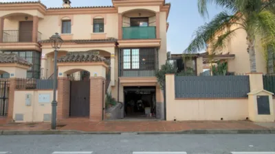 Chalet adosado en venta en Calle de Richard Wagner, Capellanía-Retamar (Alhaurín de la Torre) de 525.000 €
