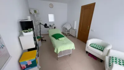 House for sale on Carrer de la Font Canaleta photo 16