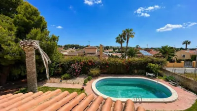 Detached house on Carrer Pomera photo 35