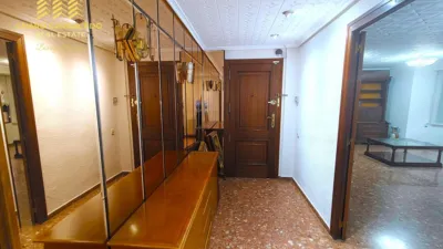 Apartment on Avenida de Gaspar Aguilar photo 9