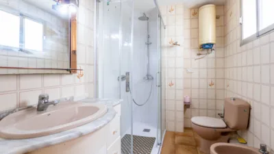 Piso en venta en Carrer de l'Almirall Cadarso, Gran Via (Distrito L'Eixample. València Capital) de 625.000 €