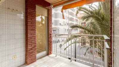 Apartment on Calle de la Actriz Amparo Guillén, 10 photo 4