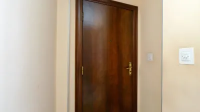Piso en venta en Calle de Rafael Belderraín, La Felguera (Langreo) de 64.900 €