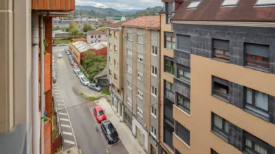 Piso en venta en Calle de Rafael Belderraín, La Felguera (Langreo) de 64.900 €